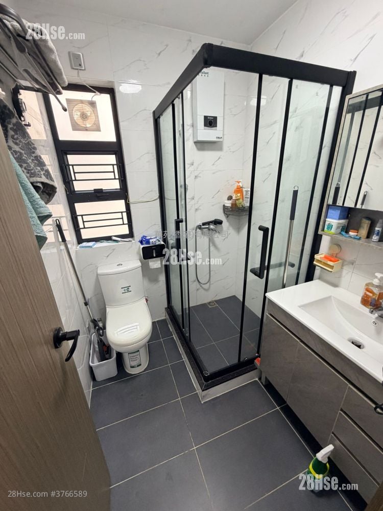 Village Sell 3 Bedrooms , 1 Bathroom 650 ft²