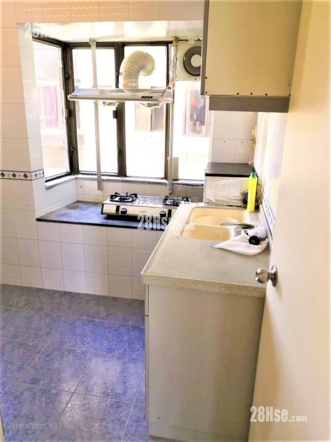 富豪花園 租盤 3 房 , 2 浴室 919 平方呎