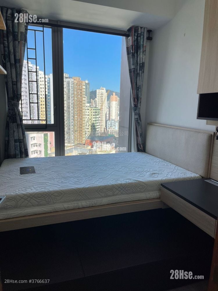 Chatham Gate Sell 2 Bedrooms , 1 Bathroom 606 ft²