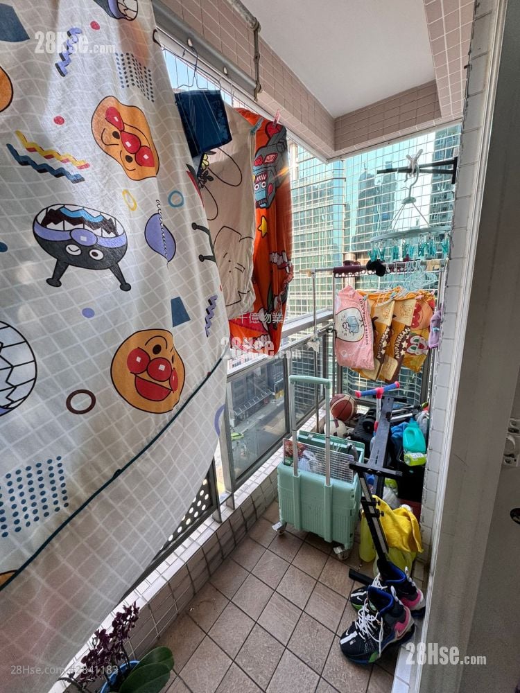 新港豪庭 售盤 2 房 348 平方呎