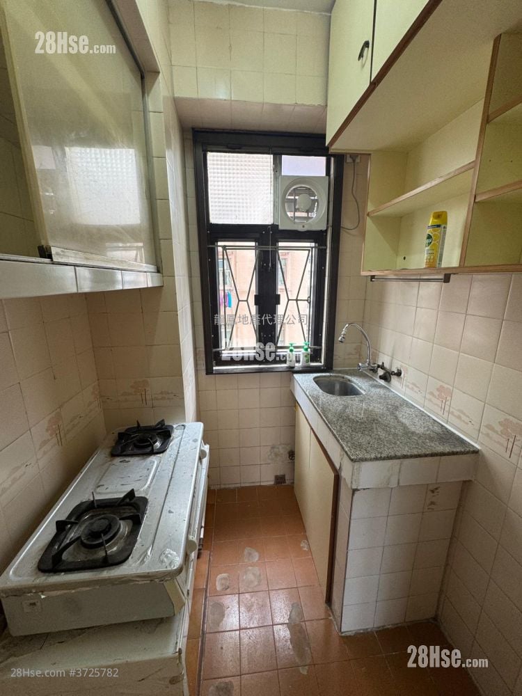 兴基大厦 租盘 2 房 354 平方尺