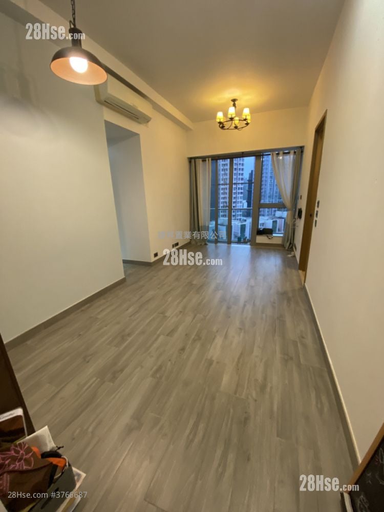 Chatham Gate Sell 2 Bedrooms , 1 Bathroom 606 ft²