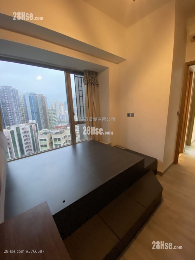 Chatham Gate Sell 2 Bedrooms , 1 Bathroom 606 ft²