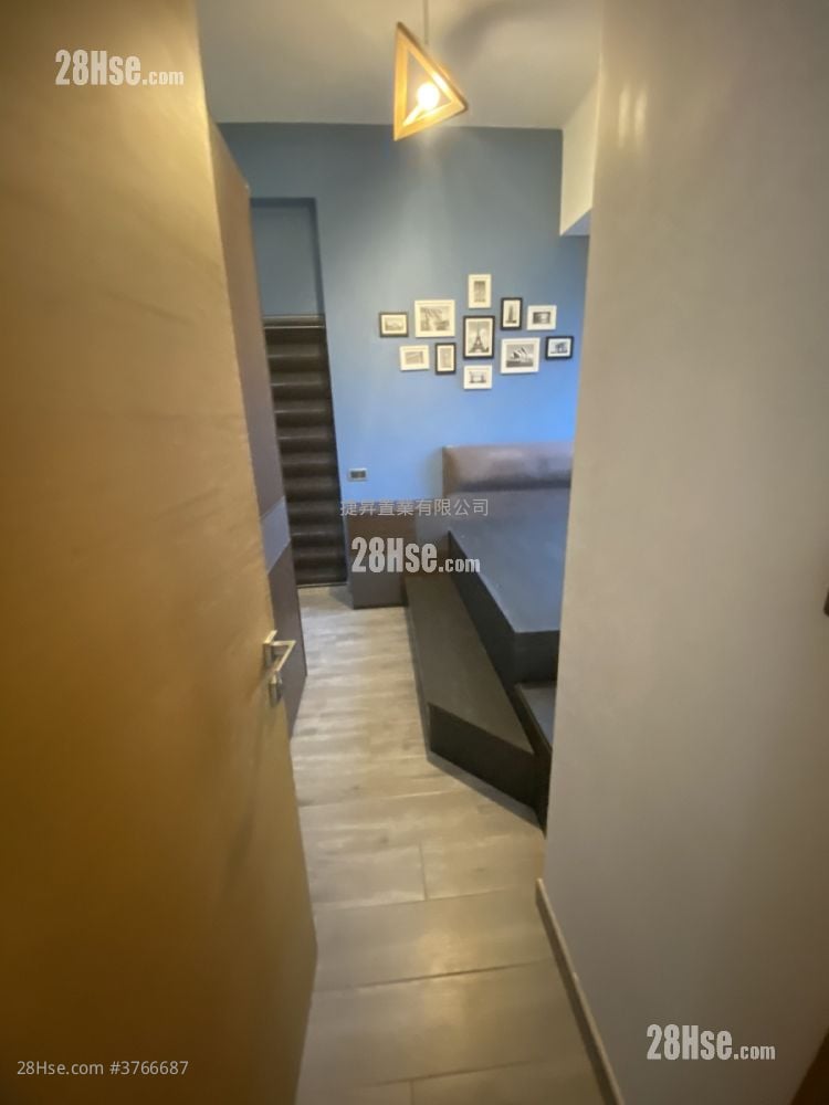 Chatham Gate Sell 2 Bedrooms , 1 Bathroom 606 ft²