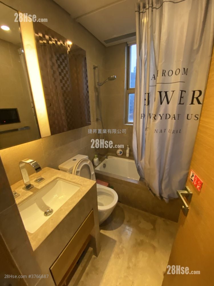 Chatham Gate Sell 2 Bedrooms , 1 Bathroom 606 ft²