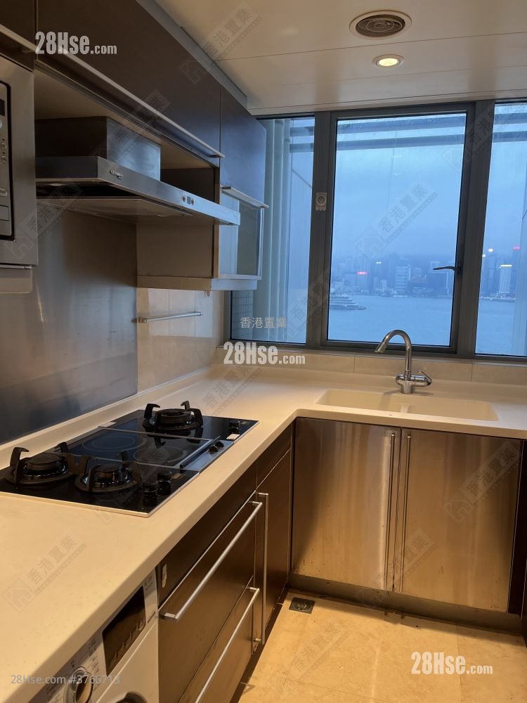 The Harbourside Sell 3 Bedrooms , 2 Bathrooms 1,015 ft²