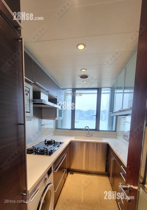 The Harbourside Sell 3 Bedrooms , 2 Bathrooms 1,015 ft²