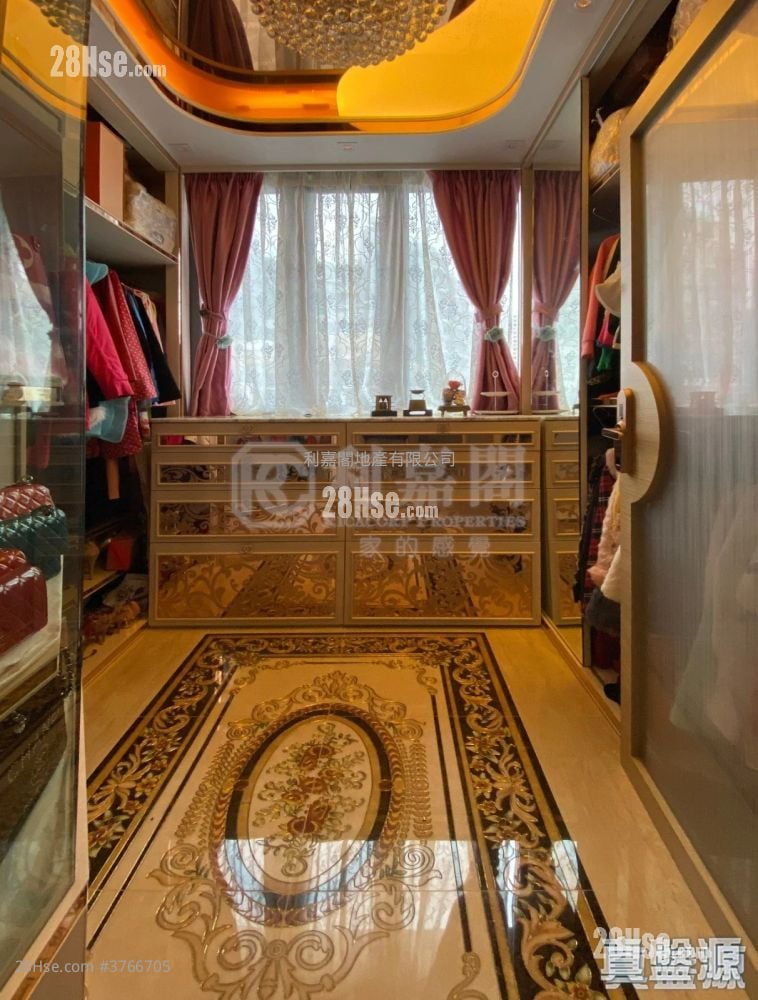 The Wings Sell 4 Bedrooms , 3 Bathrooms 1,036 ft²