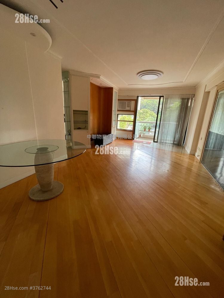 Parc Royale Sell 942 ft²