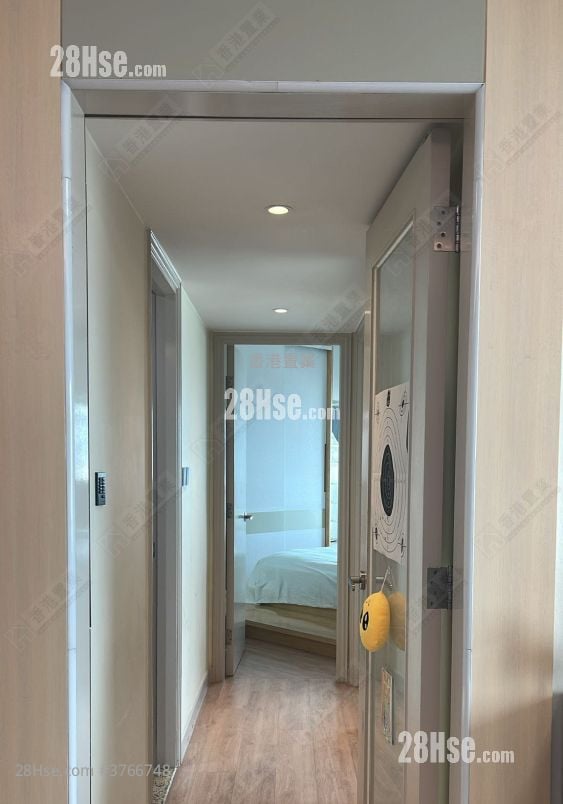 Sorrento Sell 3 Bedrooms , 2 Bathrooms 781 ft²