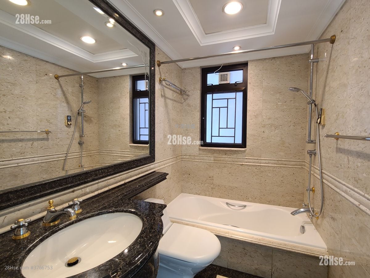 何文田山道1号 售盘 1,298 平方尺