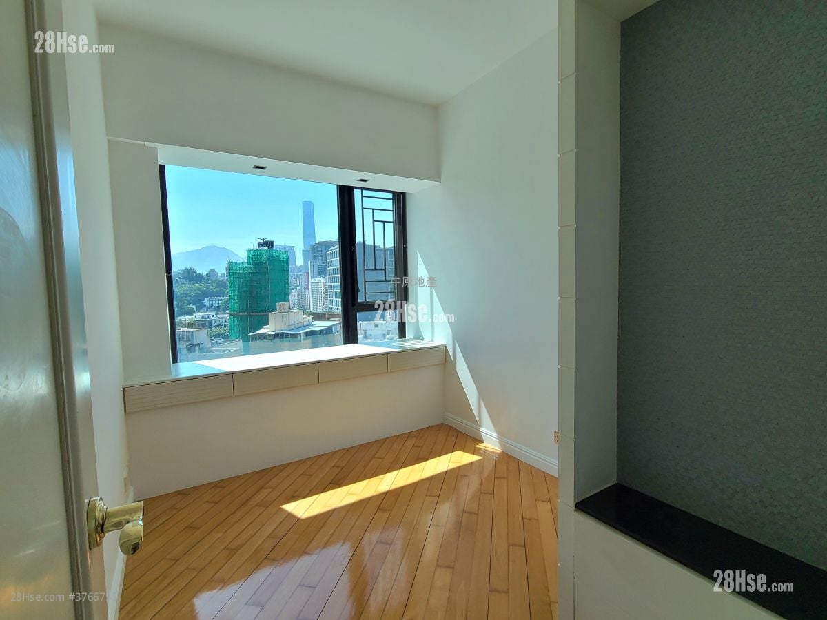 何文田山道1号 售盘 1,298 平方尺