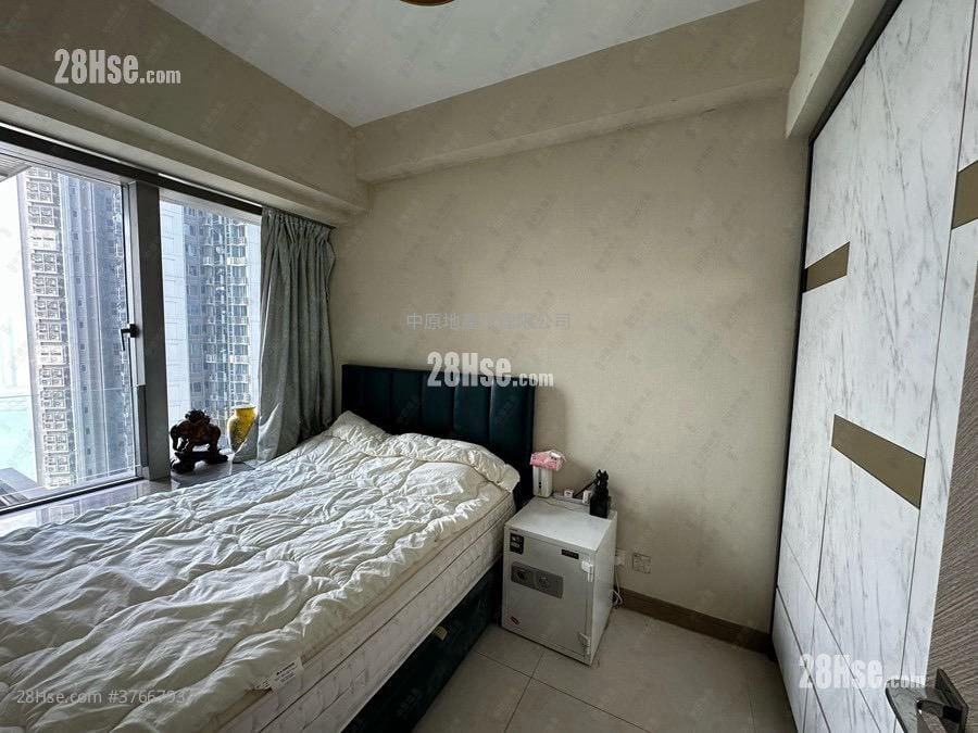 Ocean Pride Sell 2 Bedrooms , 1 Bathroom 528 ft²