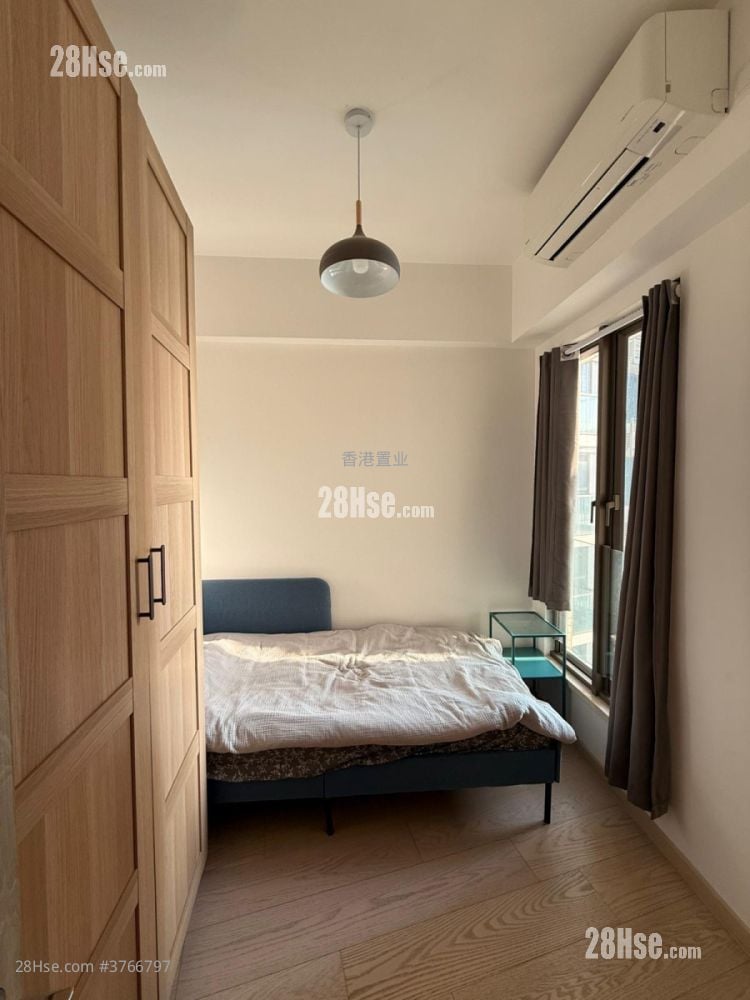 Sea To Sky Sell 3 Bedrooms , 2 Bathrooms 802 ft²