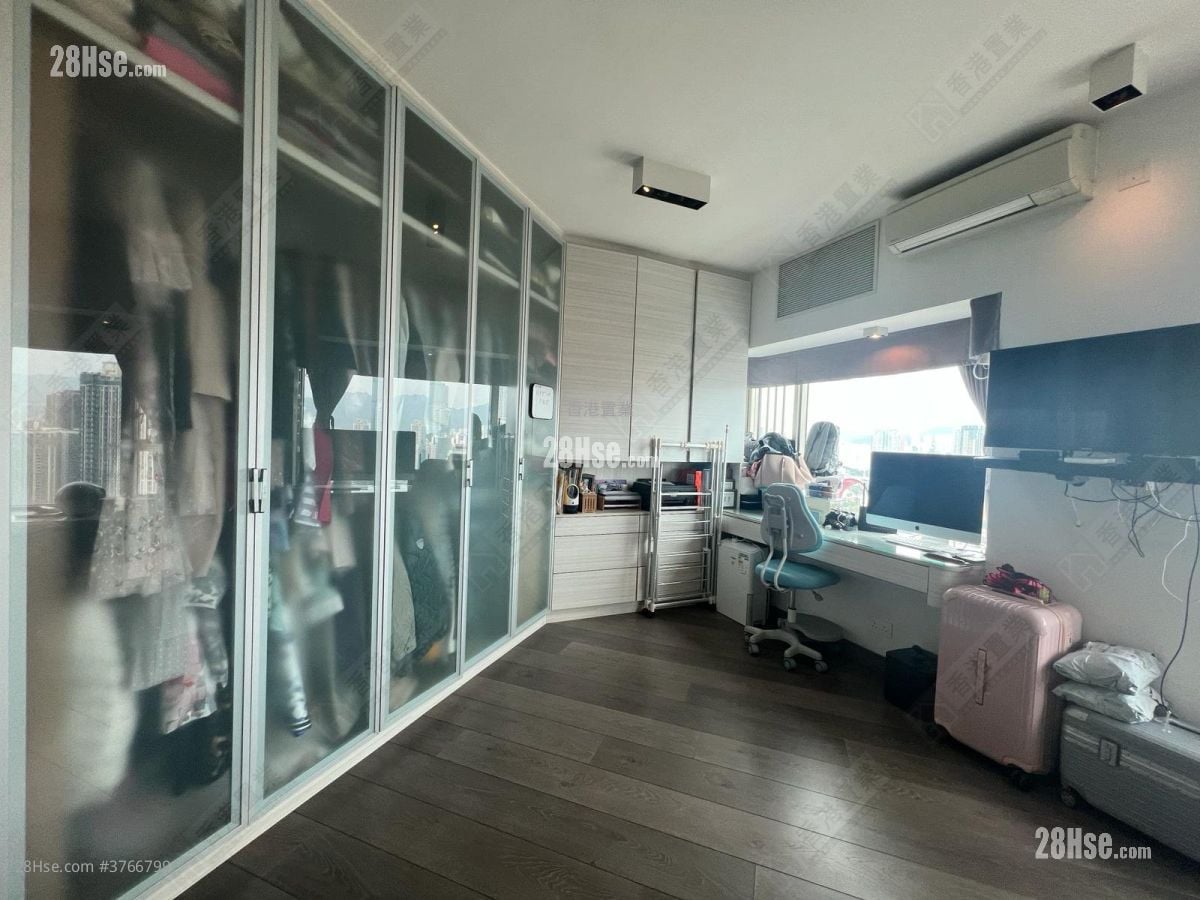 擎天半岛 售盘 3 房 , 2 浴室 847 平方尺