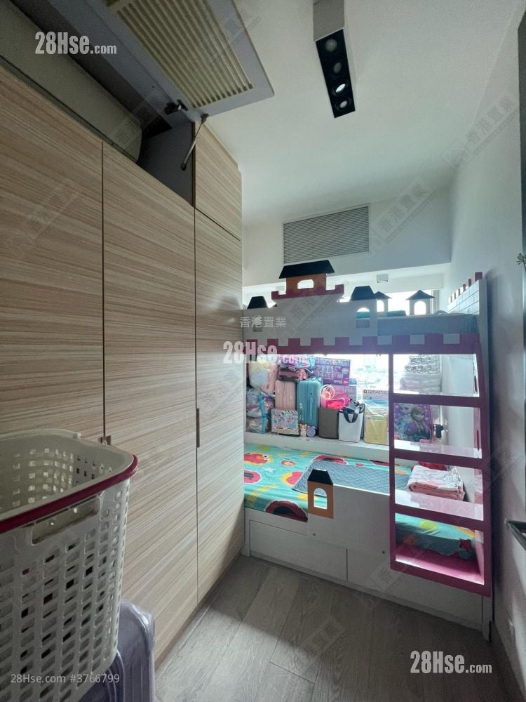 擎天半岛 售盘 3 房 , 2 浴室 847 平方尺