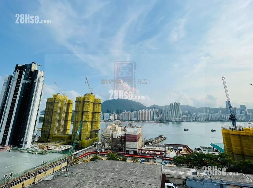 Maya Sell 3 Bedrooms , 2 Bathrooms 627 ft²