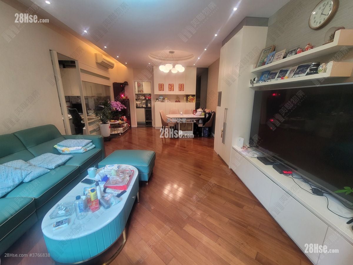 厅: 承峰 售盘 3 浴室 1,129 平方尺