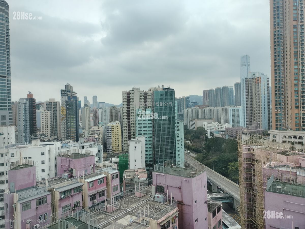 长旺雅苑 租盘 2 房 , 1 浴室 408 平方尺