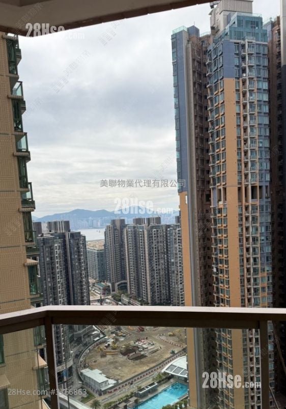 The Grandiose Sell 2 Bedrooms , 1 Bathroom 436 ft²