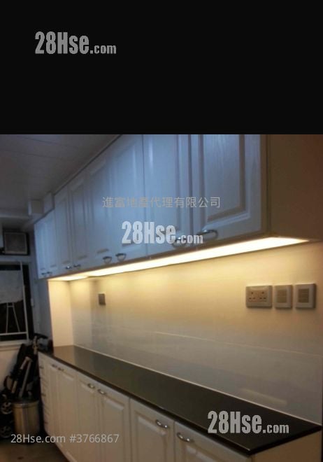 Siu On Court Sell 2 Bedrooms , 1 Bathroom