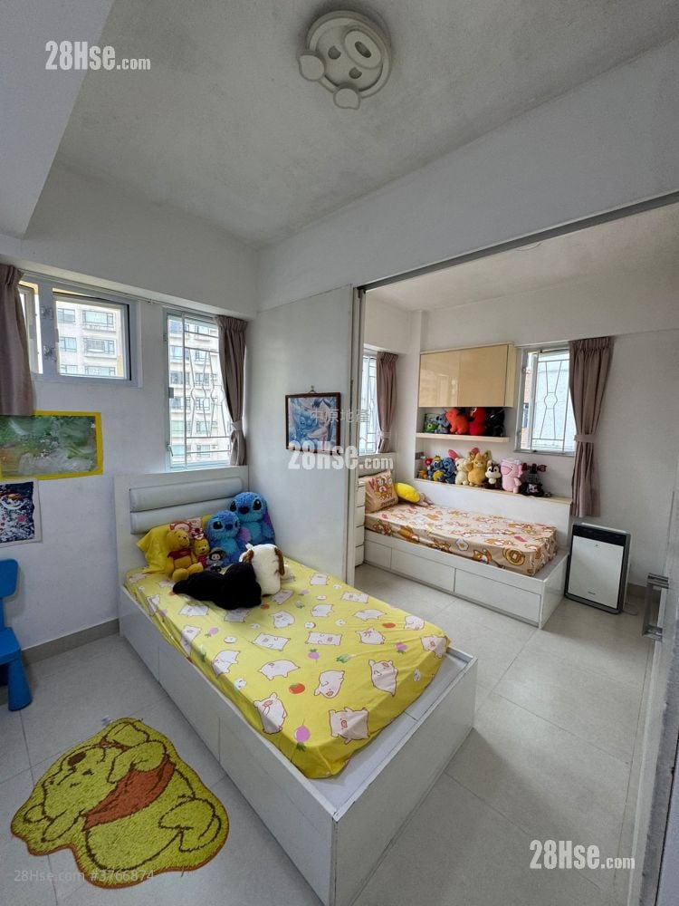 康和苑 售盘 3 房 926 平方尺