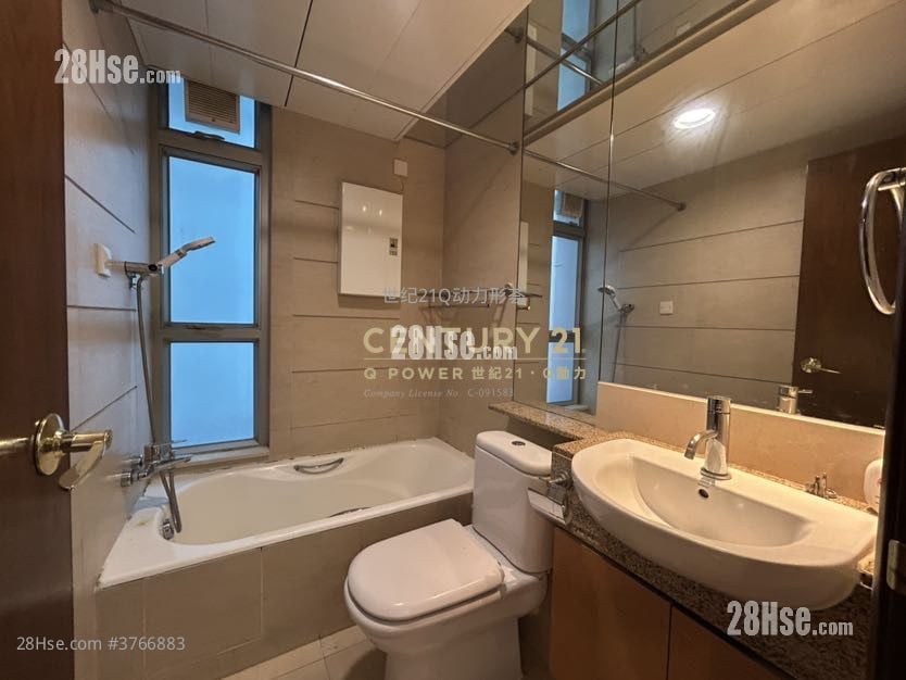 Grand Garden Sell 3 Bedrooms , 2 Bathrooms 633 ft²