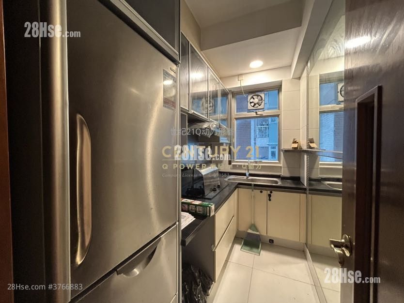 Grand Garden Sell 3 Bedrooms , 2 Bathrooms 633 ft²