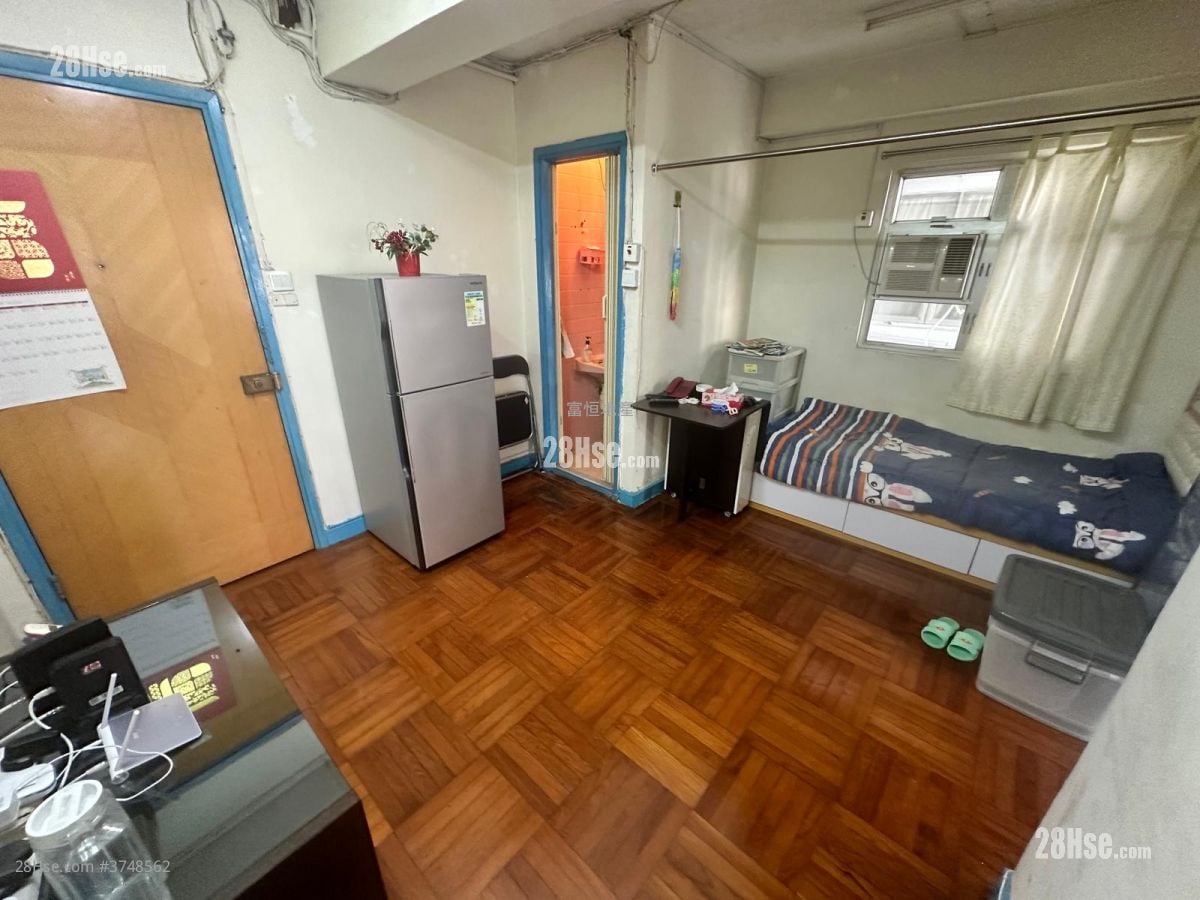 隆基大樓 租盤 1 房 , 1 浴室 277 平方呎