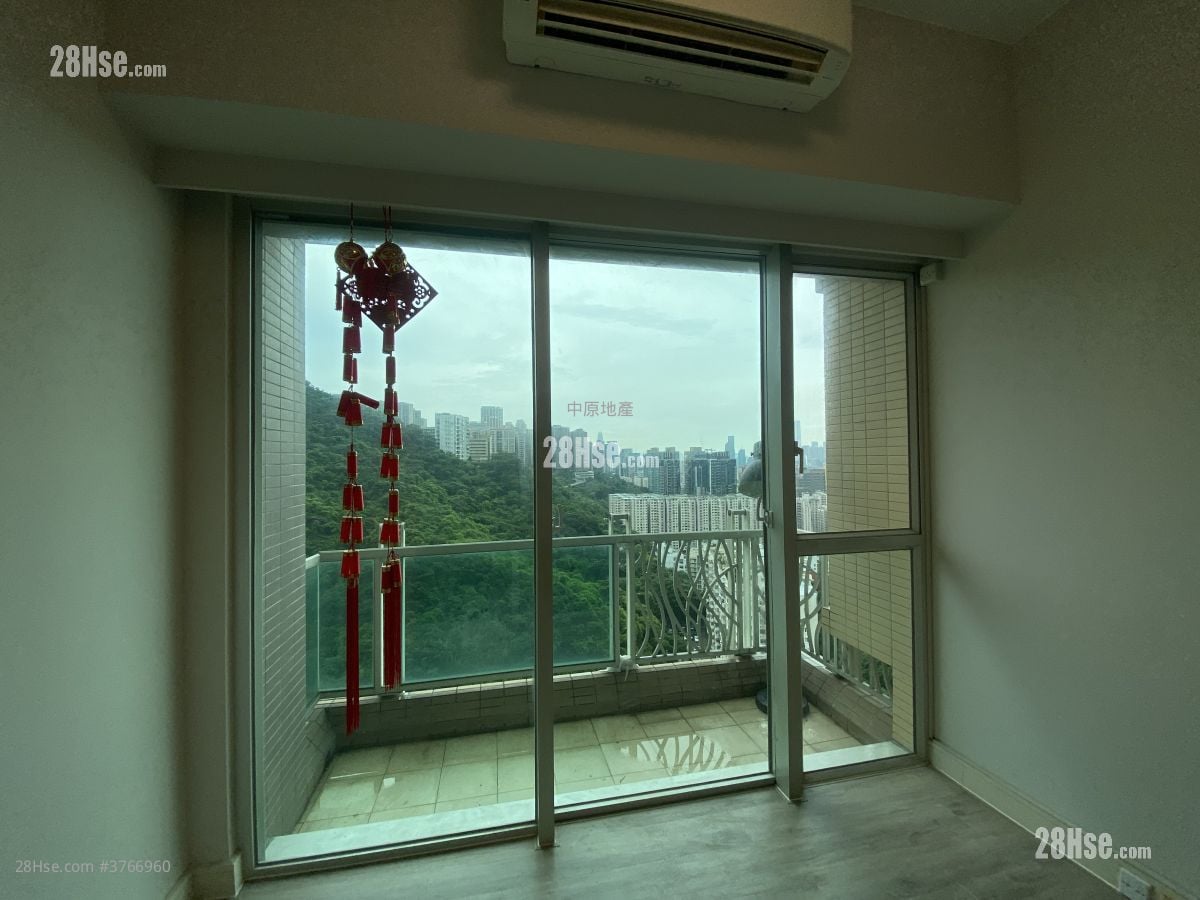 Casa 880 Sell 3 Bedrooms , 2 Bathrooms 792 ft²