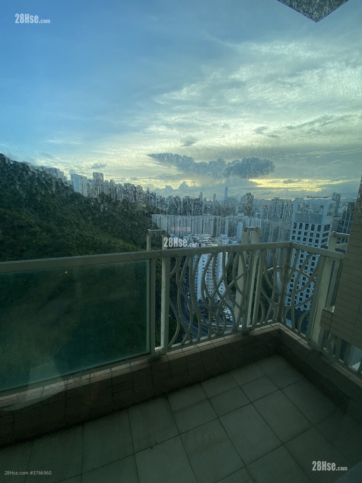 Casa 880 Sell 3 Bedrooms , 2 Bathrooms 792 ft²