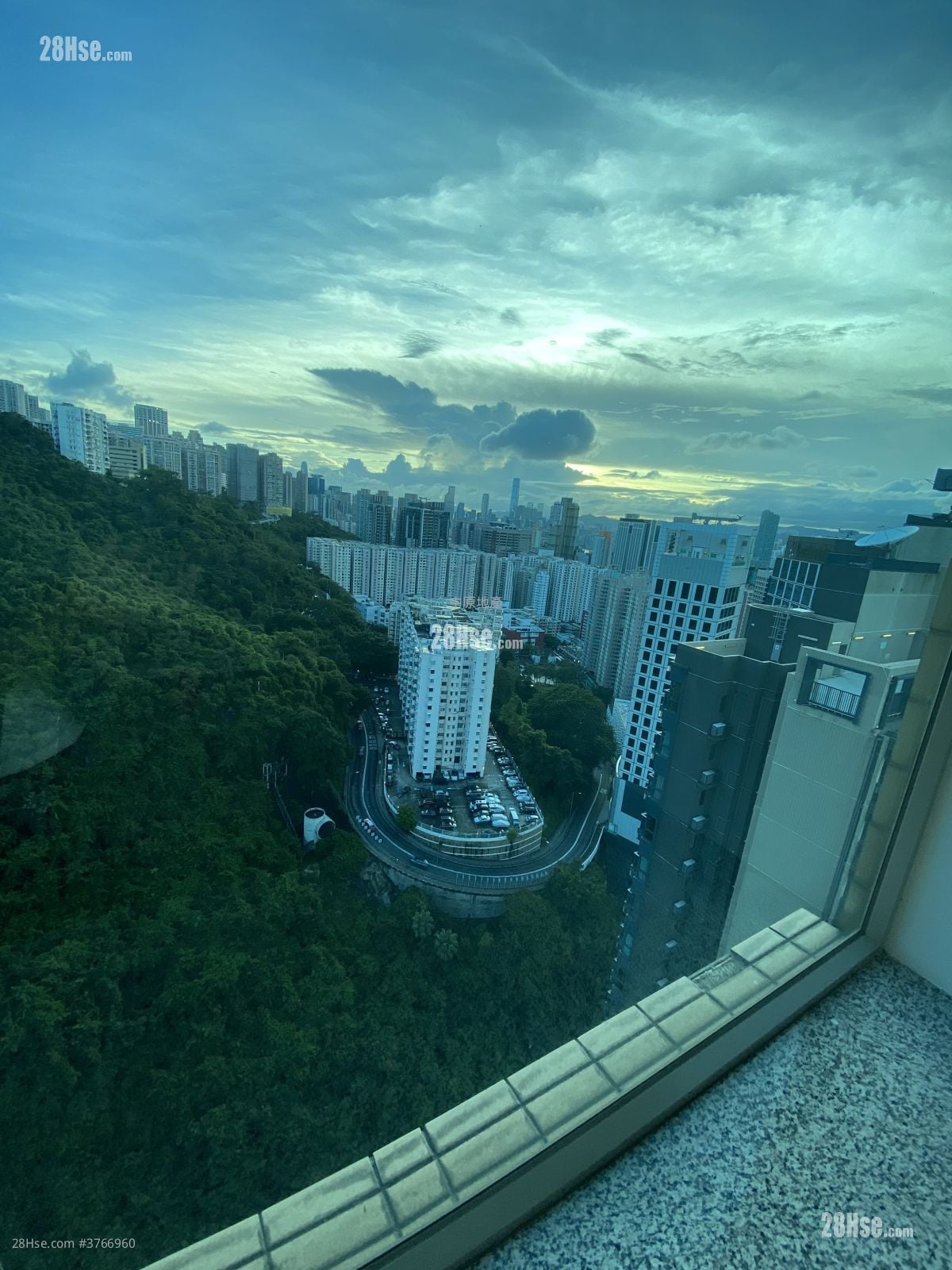 Casa 880 Sell 3 Bedrooms , 2 Bathrooms 792 ft²