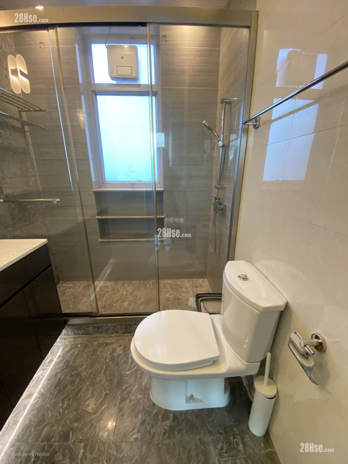 Casa 880 Sell 3 Bedrooms , 2 Bathrooms 792 ft²