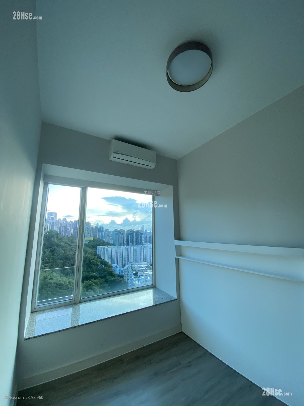 Casa 880 Sell 3 Bedrooms , 2 Bathrooms 792 ft²