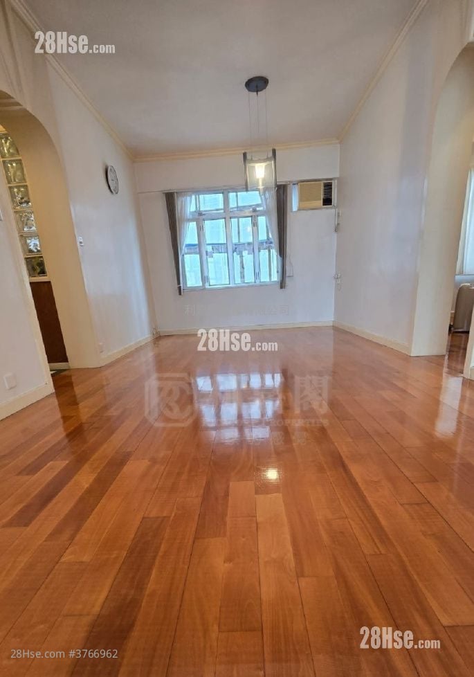 天宝大厦 售盘 2 房 , 1 浴室 753 平方尺