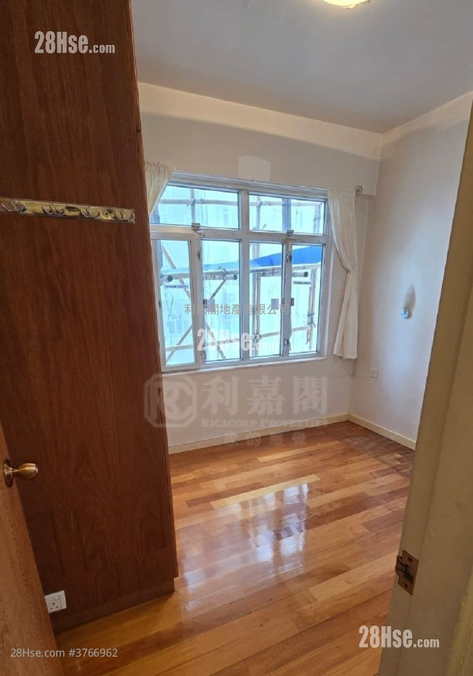 天宝大厦 售盘 2 房 , 1 浴室 753 平方尺