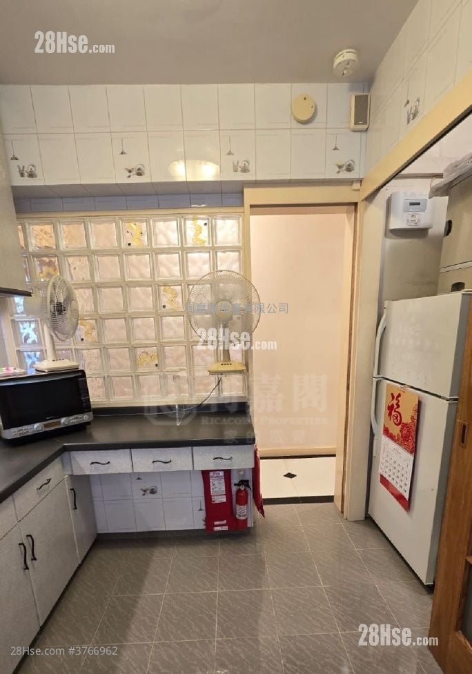 天宝大厦 售盘 2 房 , 1 浴室 753 平方尺