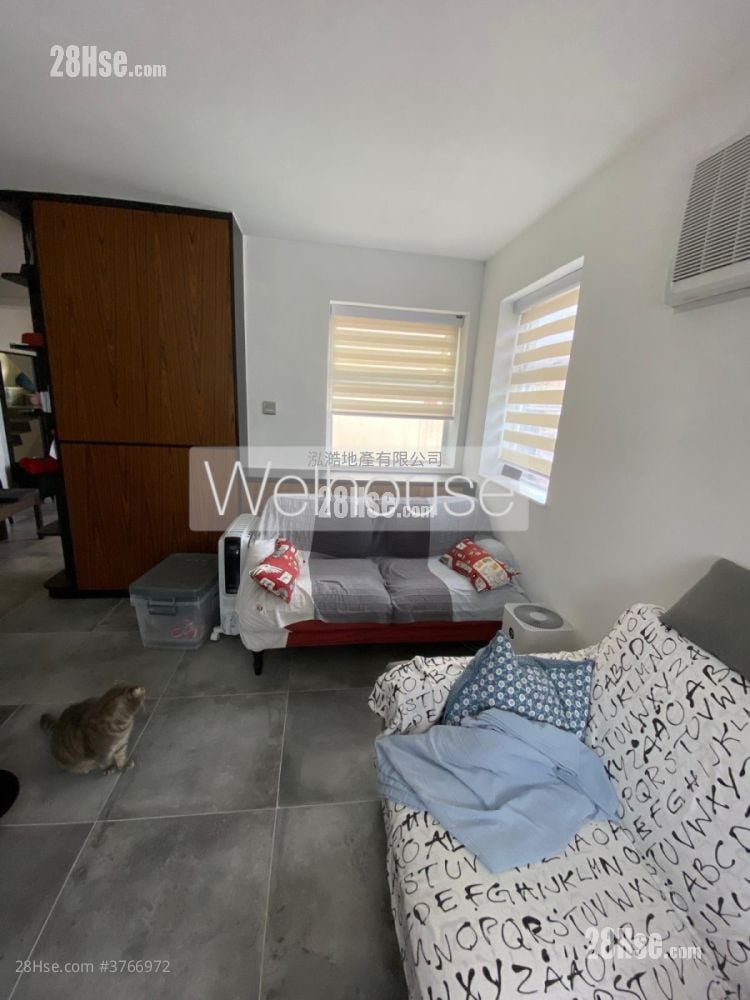 Village Sell 3 Bedrooms , 1 Bathroom 700 ft²