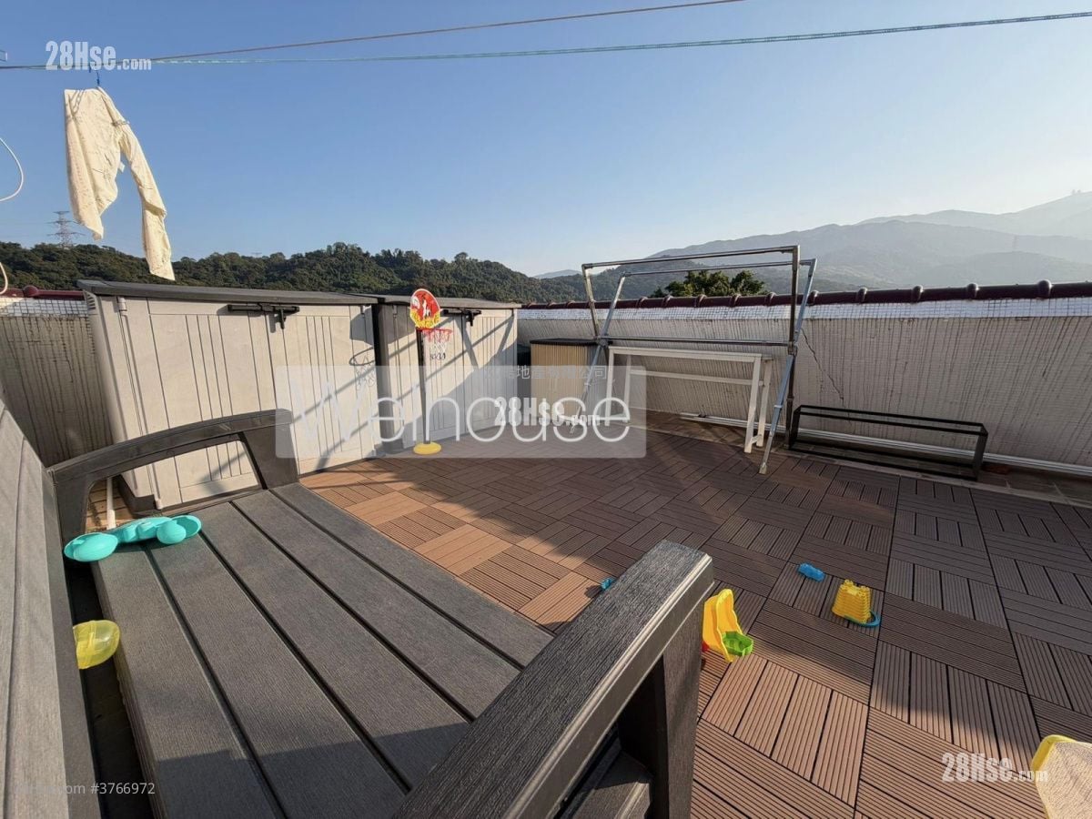 Village Sell 3 Bedrooms , 1 Bathroom 700 ft²