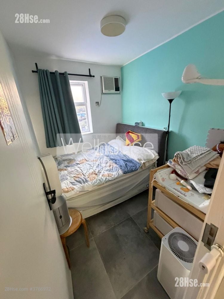 Village Sell 3 Bedrooms , 1 Bathroom 700 ft²