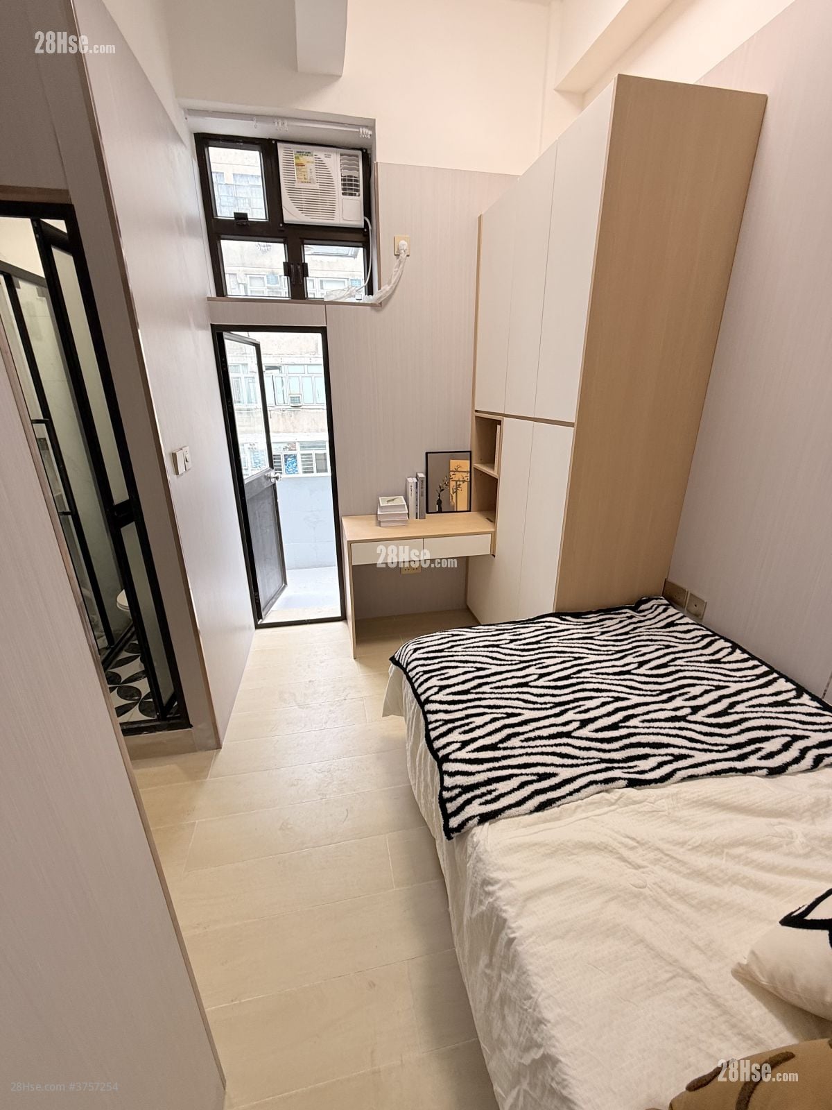 148 Castle Peak Road Rental Studio 400 ft²