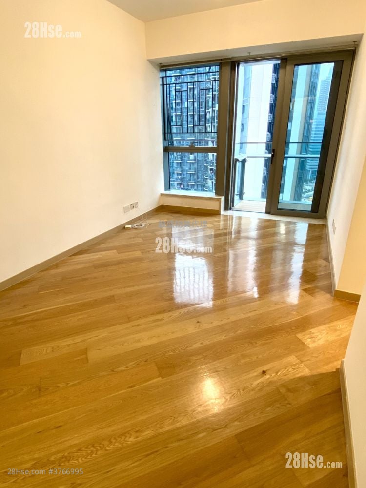 One Kai Tak(I) Sell 3 Bedrooms , 1 Bathroom 567 ft²