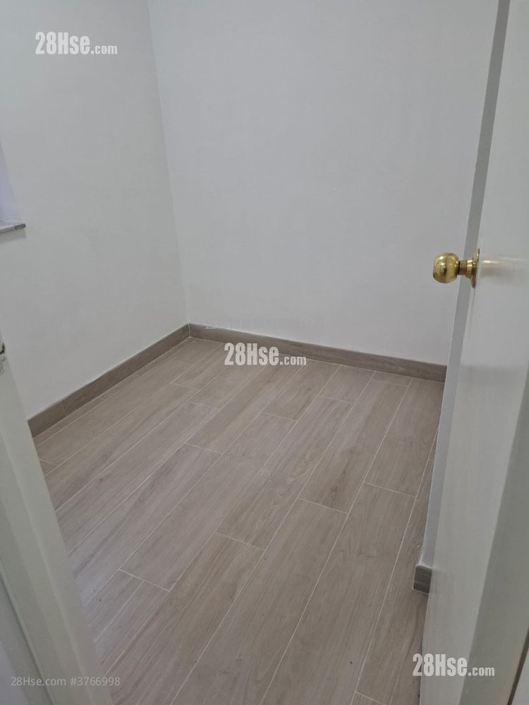 Evora Building Sell 1 Bedroom , 1 Bathroom 260 ft²