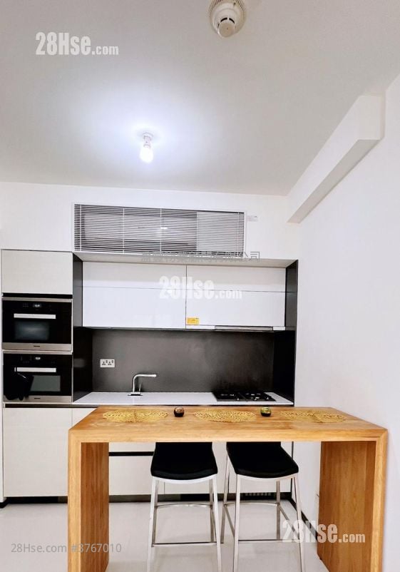 Regent Hill Sell 2 Bedrooms , 1 Bathroom 540 ft²