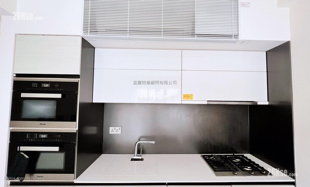 Regent Hill Sell 2 Bedrooms , 1 Bathroom 540 ft²