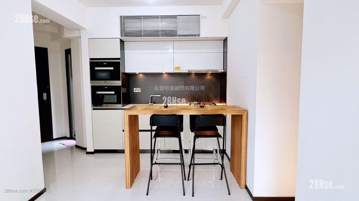 Regent Hill Sell 2 Bedrooms , 1 Bathroom 540 ft²