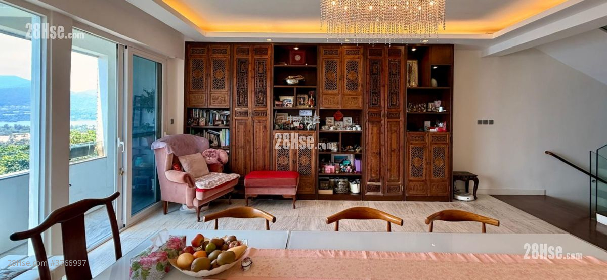 聚豪天下 售盘 3 房 2,447 平方尺