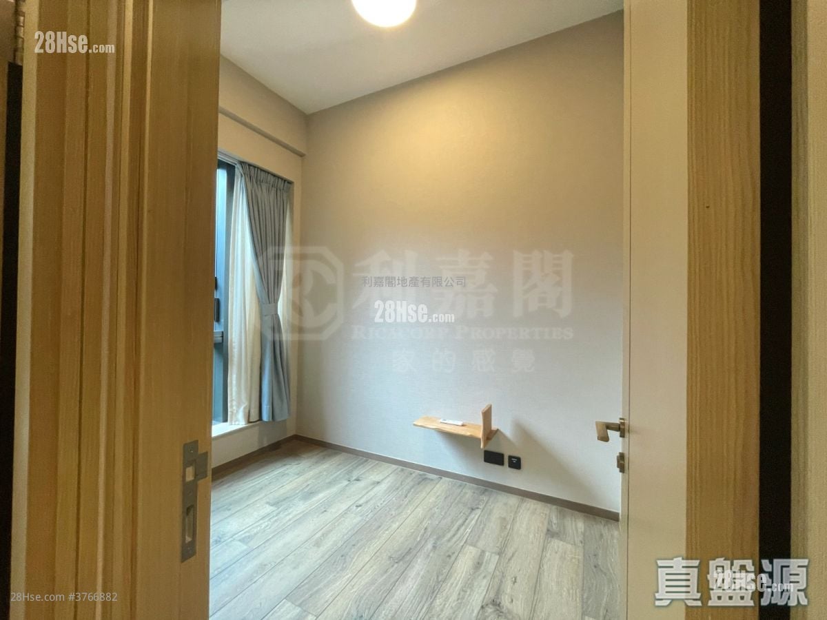 蓝塘傲 售盘 4 房 , 3 浴室 1,386 平方尺