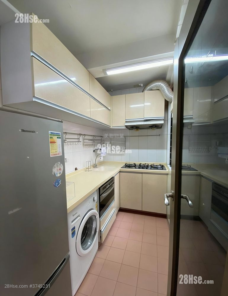 新城市廣場 租盤 3 房 , 2 浴室 640 平方呎