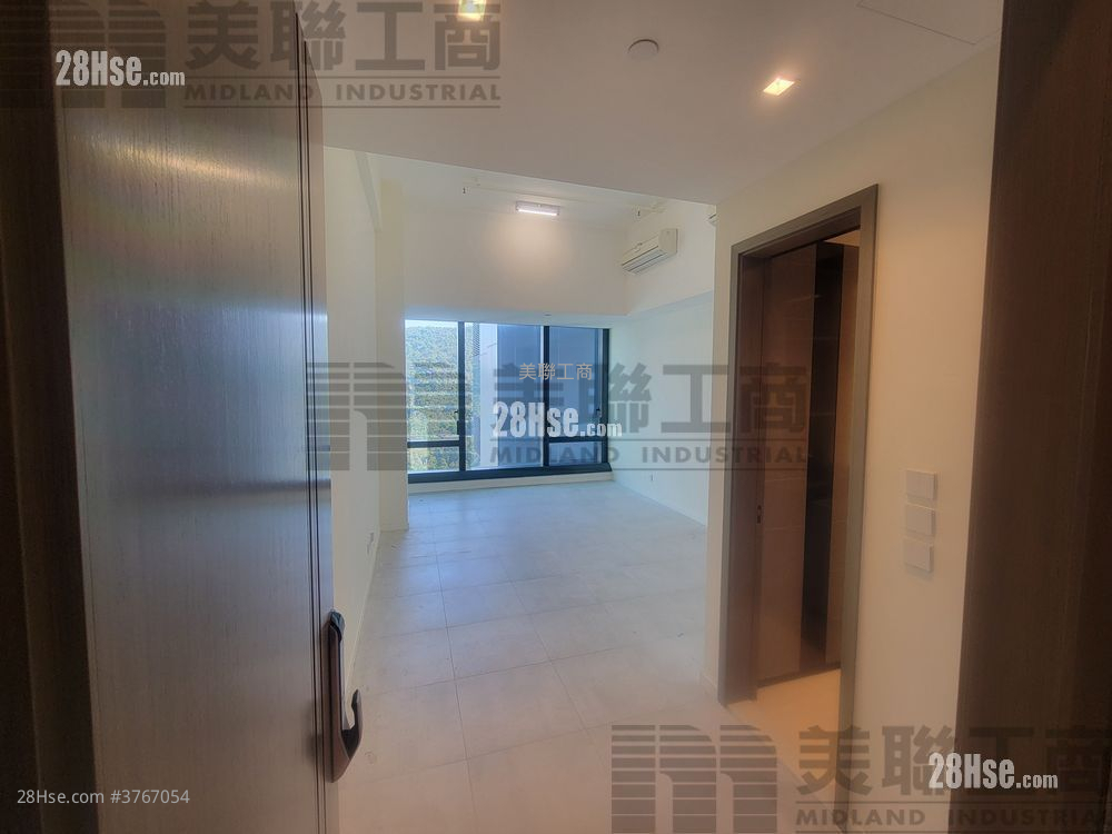 W LUXE 售盘 340 平方尺